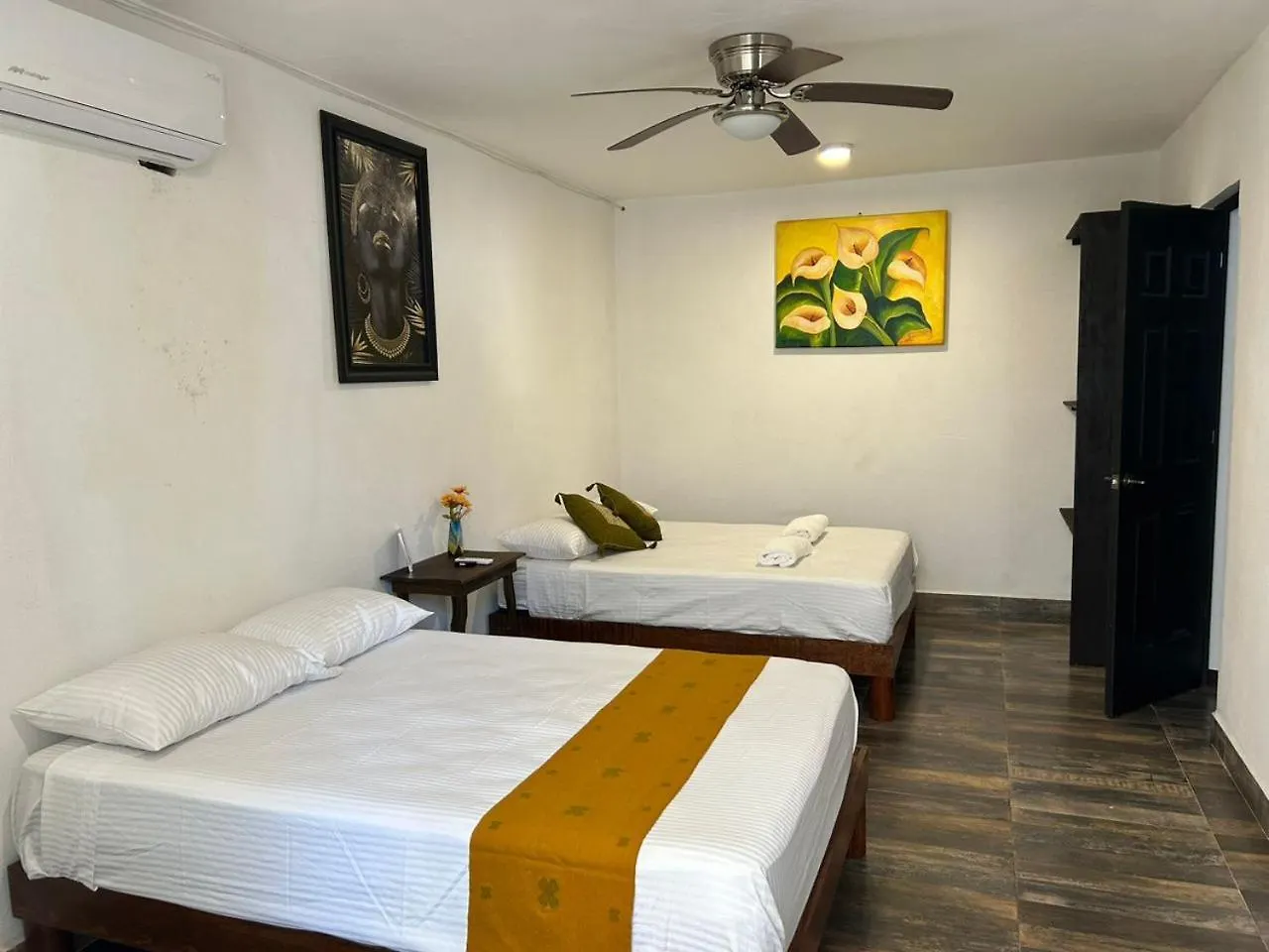 Bed & Breakfast Villas Carlota Cancun